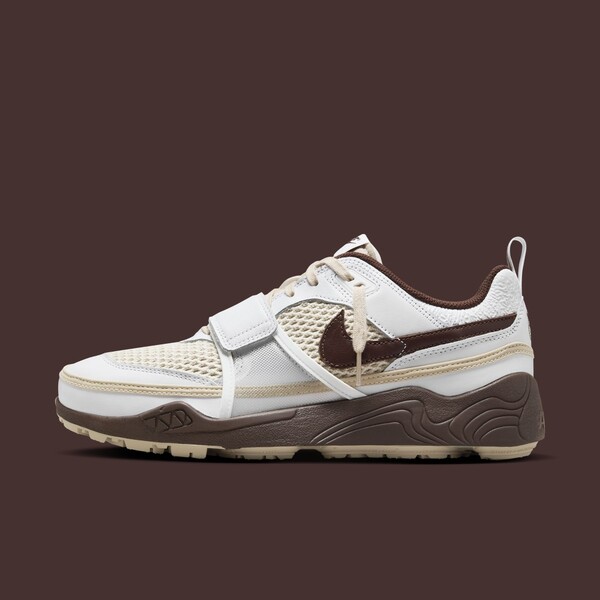 靴 Nike Zoom Field Jaxx - LT Chocolate Travis Scott x Nike Zoom Field Jaxx Light Chocolate HQ3073-100